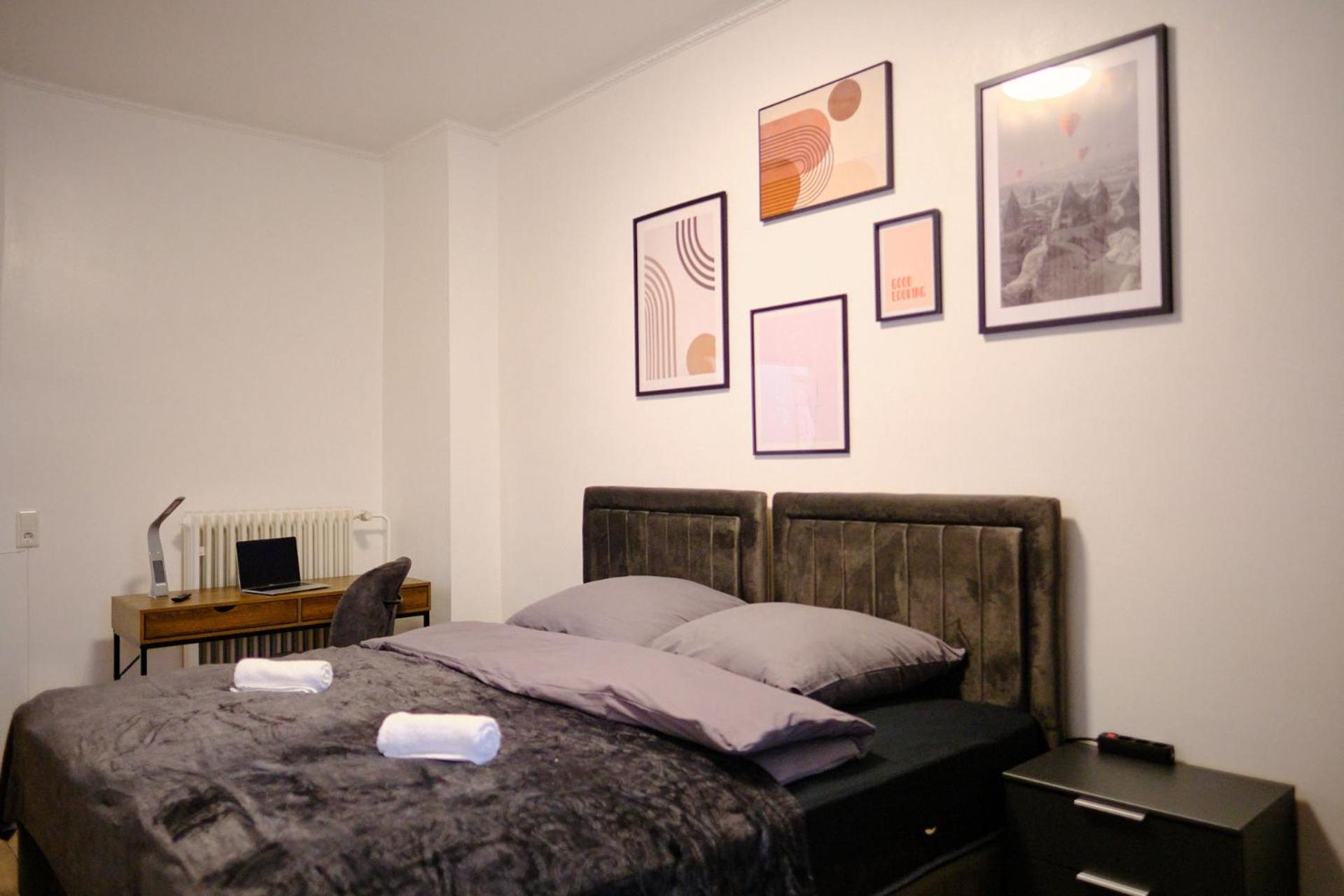 Primetime Suite Fuer 8+Kueche/Wifi 埃森 外观 照片