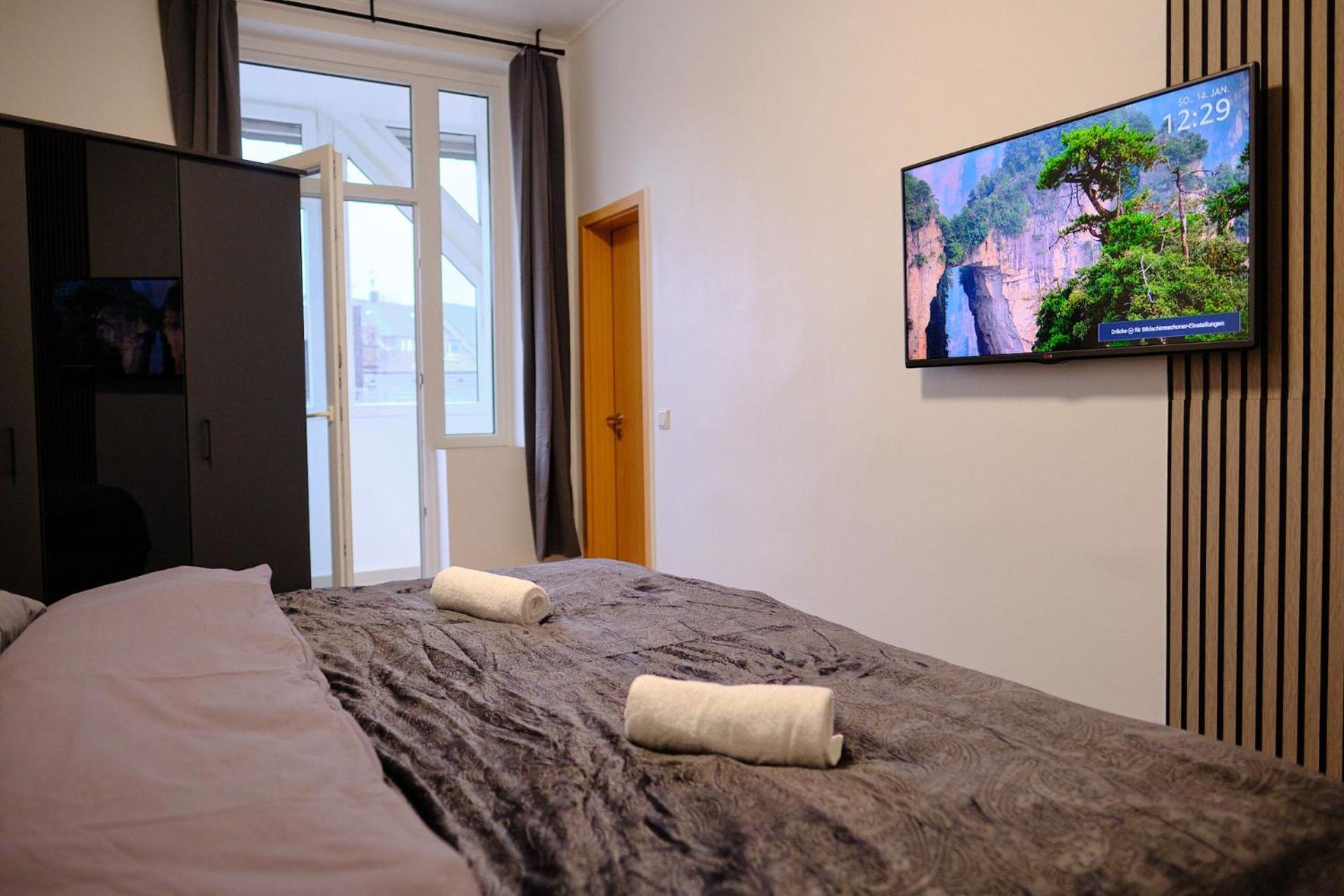 Primetime Suite Fuer 8+Kueche/Wifi 埃森 外观 照片